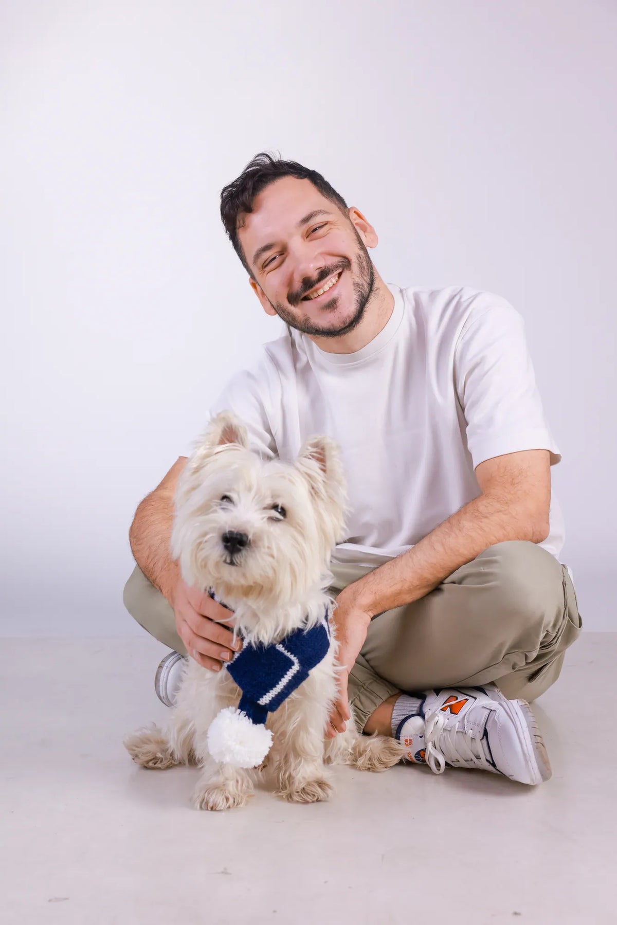Ručno pleteni šal za psa sa pufnicom, vestie sa vlasnikom, Klupko Pet